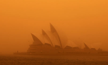 A-dust-storm-blankets-Sydney